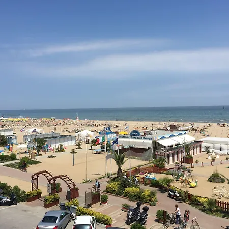 Ascot & 4* Ρίμινι