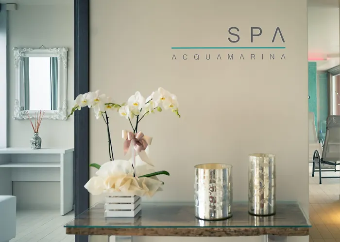 Ascot & Ξενοδοχείο 4*