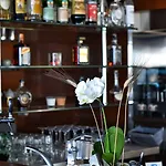 Hotel Ascot & 4*