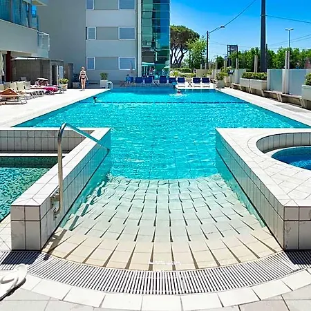 Ascot & Hotel Rimini