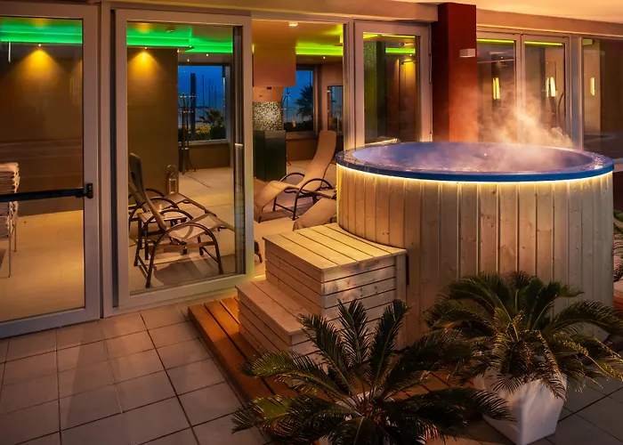 Ascot & Otel