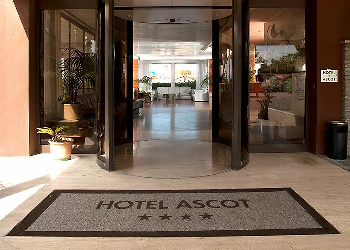 Ascot & Hotell Rimini