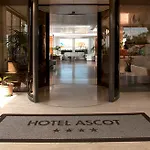 Ascot & מלון רימיני