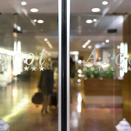 Hotel Ascot &